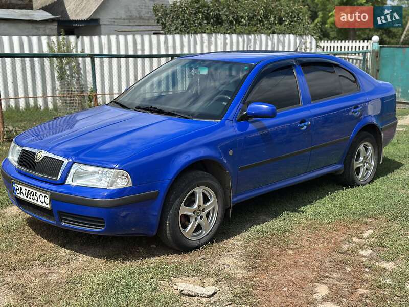 Лифтбек Skoda Octavia 2009 в Черкассах