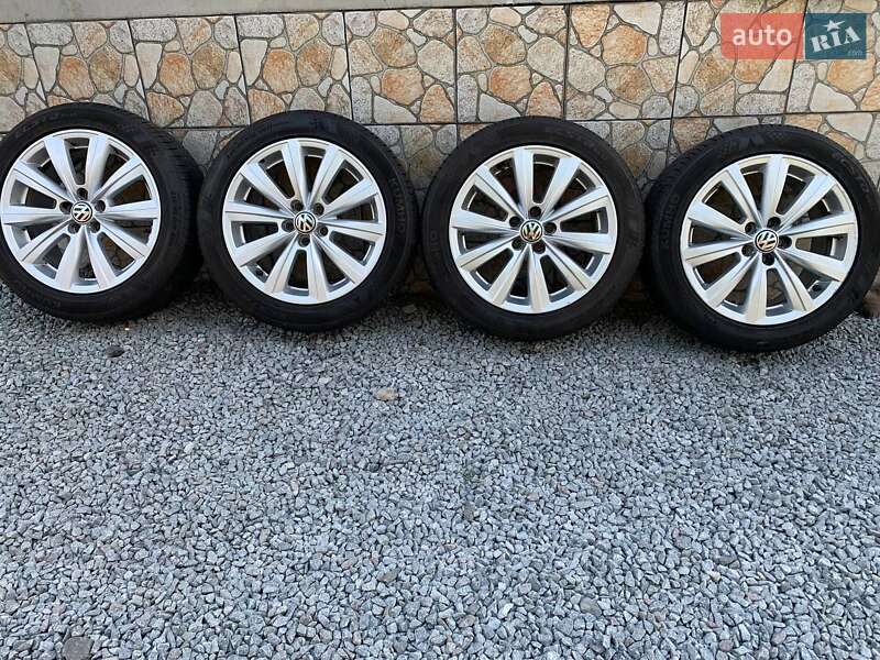 Лифтбек Skoda Octavia 2001 в Чернигове