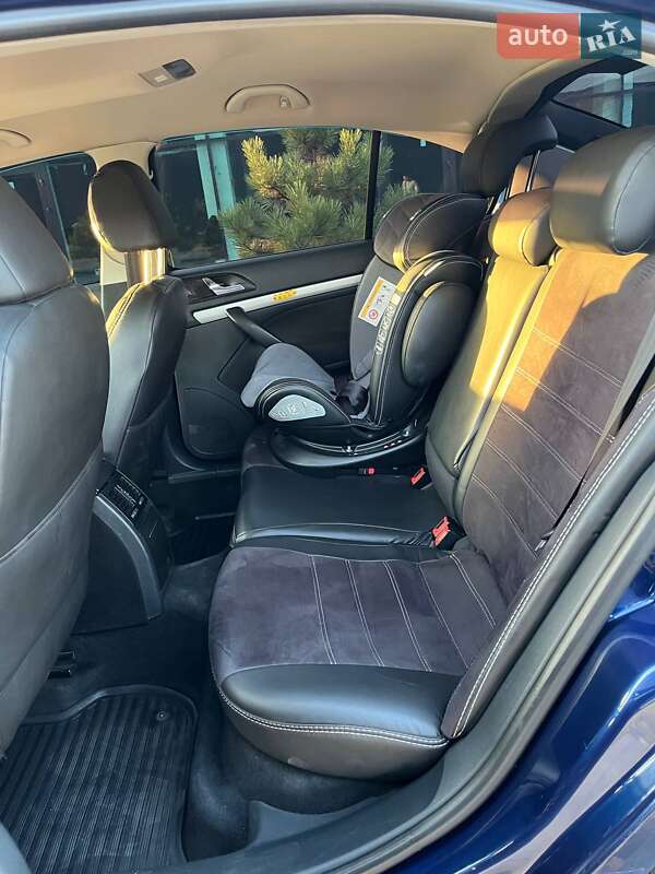 Лифтбек Skoda Octavia 2010 в Хмельницком