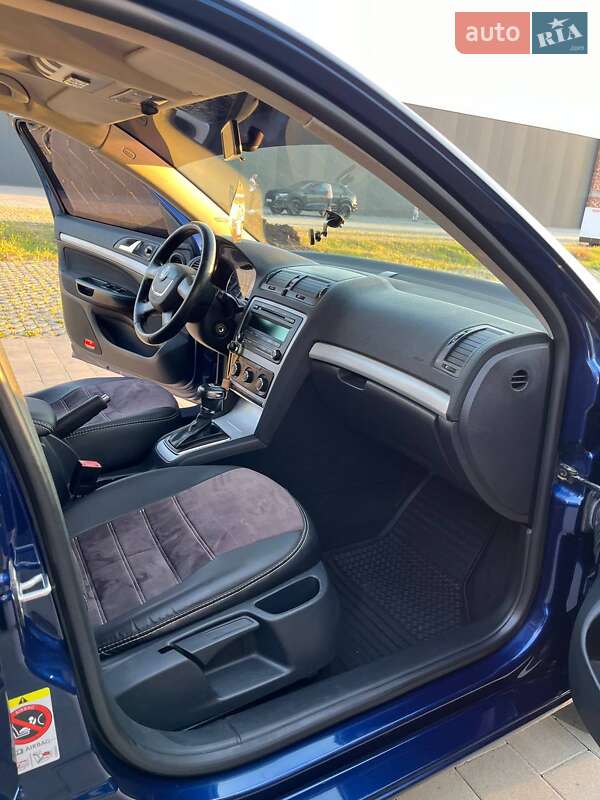 Лифтбек Skoda Octavia 2010 в Хмельницком