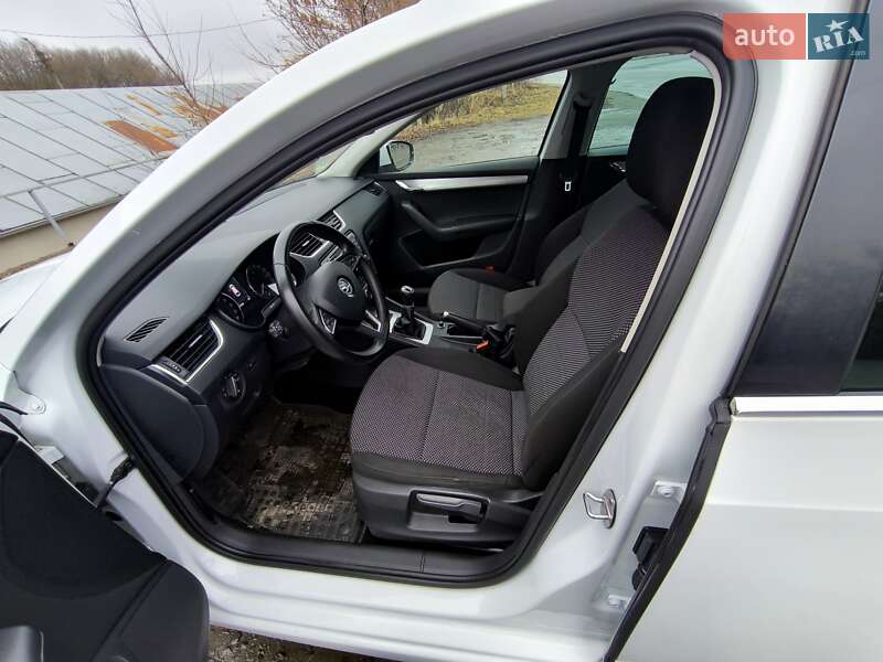 Универсал Skoda Octavia 2016 в Луцке