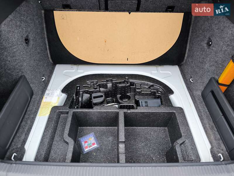 Универсал Skoda Octavia 2016 в Луцке