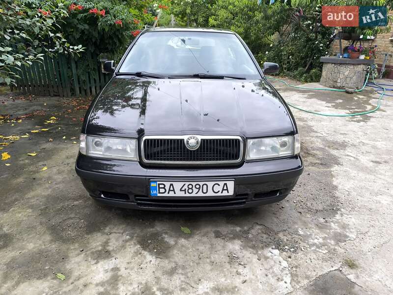 Skoda Octavia 2000
