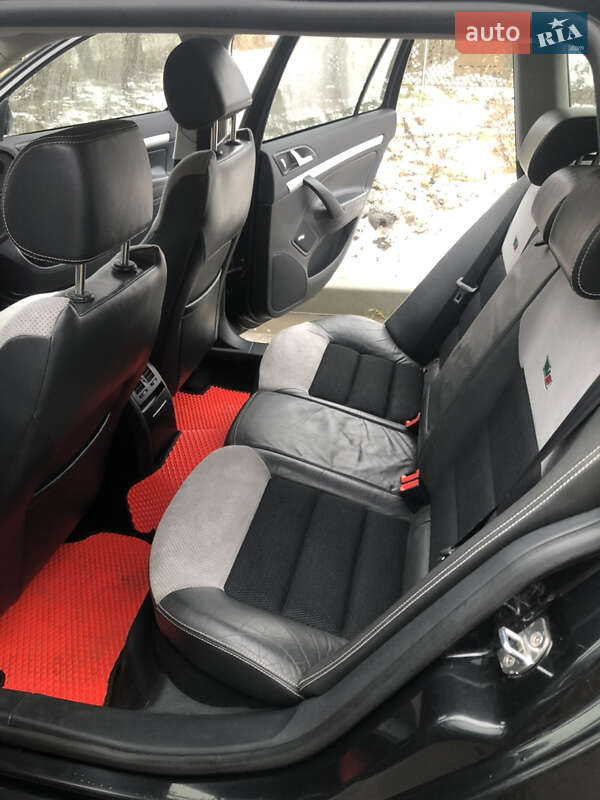 Универсал Skoda Octavia 2011 в Самборе