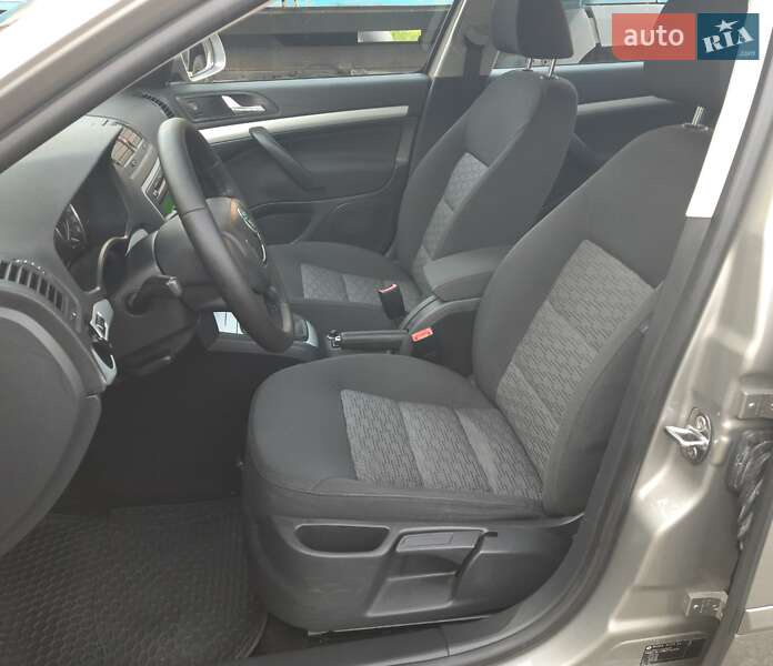 Лифтбек Skoda Octavia 2011 в Хмельницком