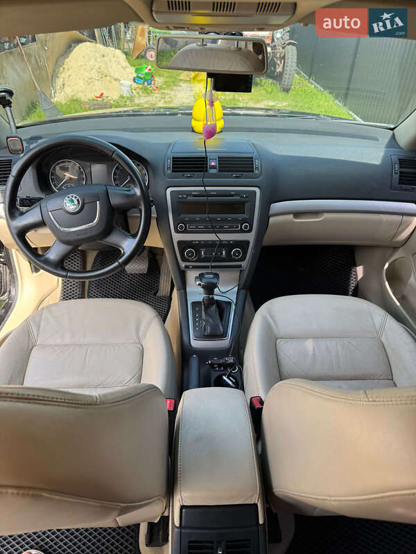 Skoda Octavia 2010 Skoda Octavia 2010