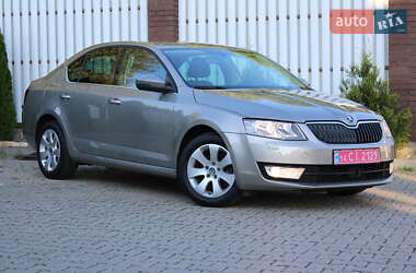 Лифтбек Skoda Octavia 2015 в Хмельницком