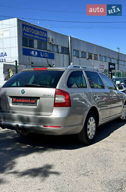 Универсал Skoda Octavia 2012 в 