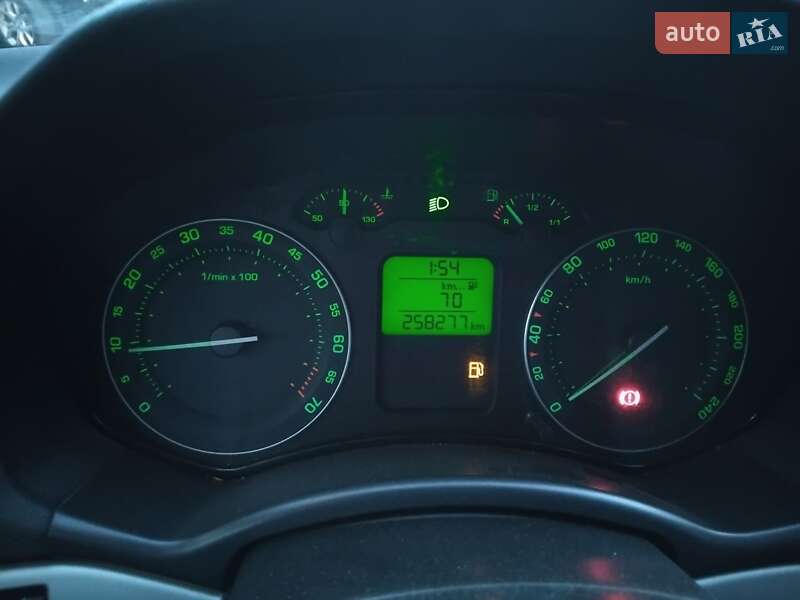 Универсал Skoda Octavia 2005 в Виннице