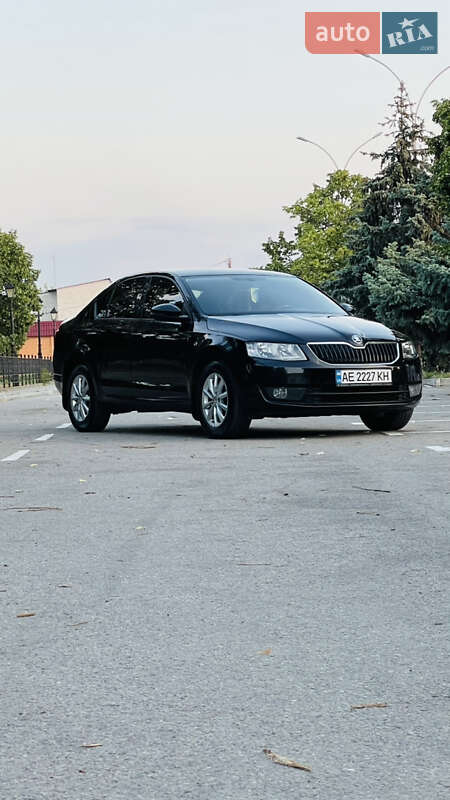 Лифтбек Skoda Octavia 2017 в Подгородном