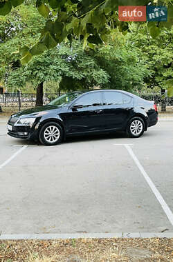 Лифтбек Skoda Octavia 2017 в 