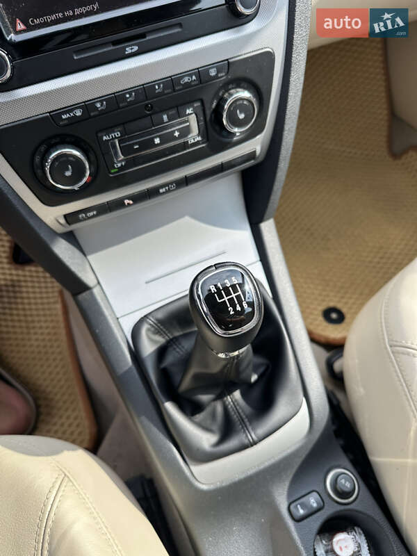 Универсал Skoda Octavia 2010 в Днепре