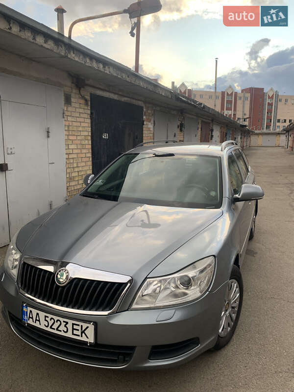 Универсал Skoda Octavia 2012 в Киеве