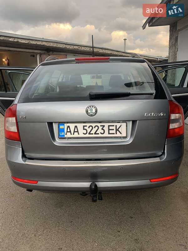 Универсал Skoda Octavia 2012 в Киеве