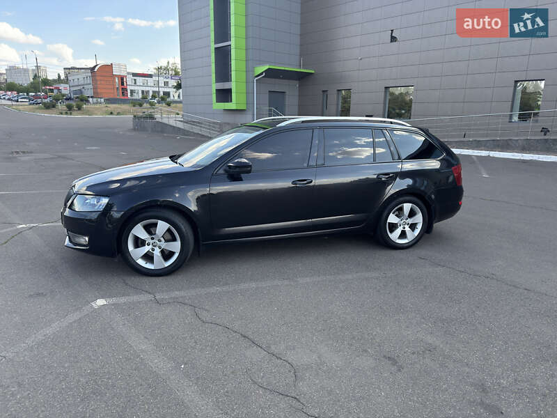 Универсал Skoda Octavia 2013 в Кривом Роге