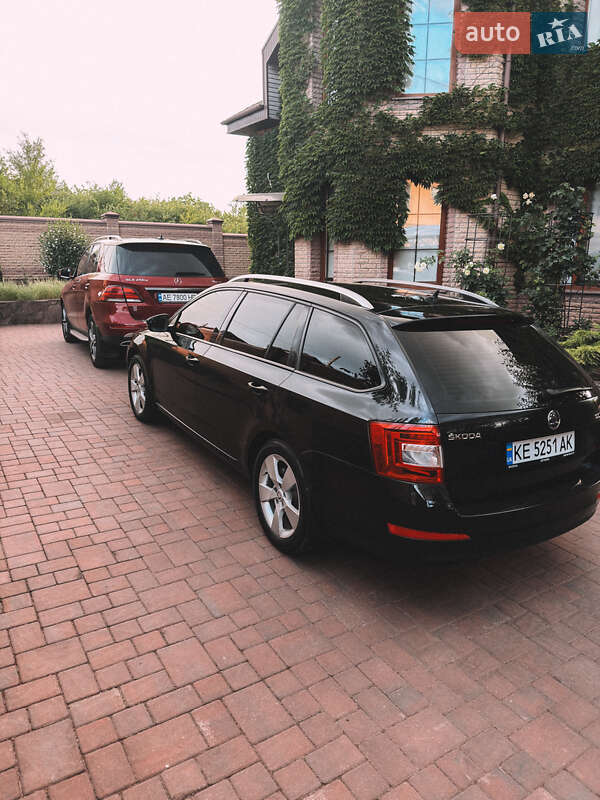 Универсал Skoda Octavia 2013 в Кривом Роге