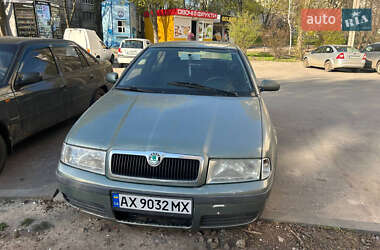 Лифтбек Skoda Octavia 2002 в Харькове