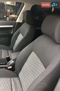 Универсал Skoda Octavia 2010 в 