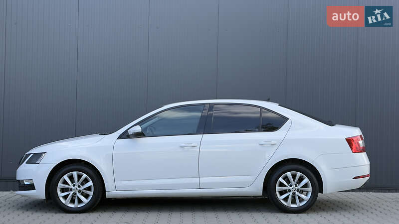 Лифтбек Skoda Octavia 2019 в Мукачево