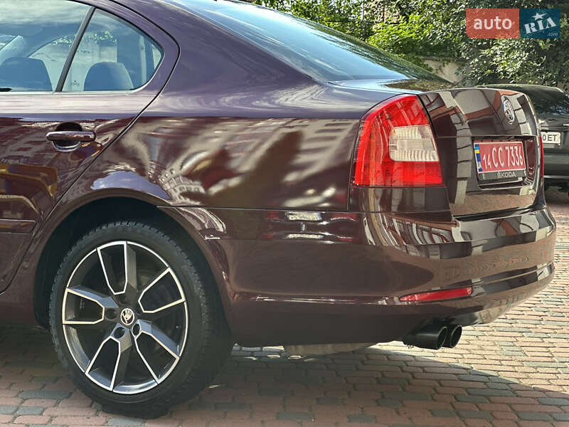 Лифтбек Skoda Octavia 2010 в Ивано-Франковске