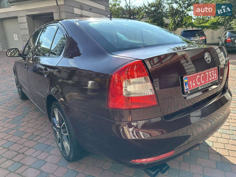 Лифтбек Skoda Octavia 2010 в Ивано-Франковске