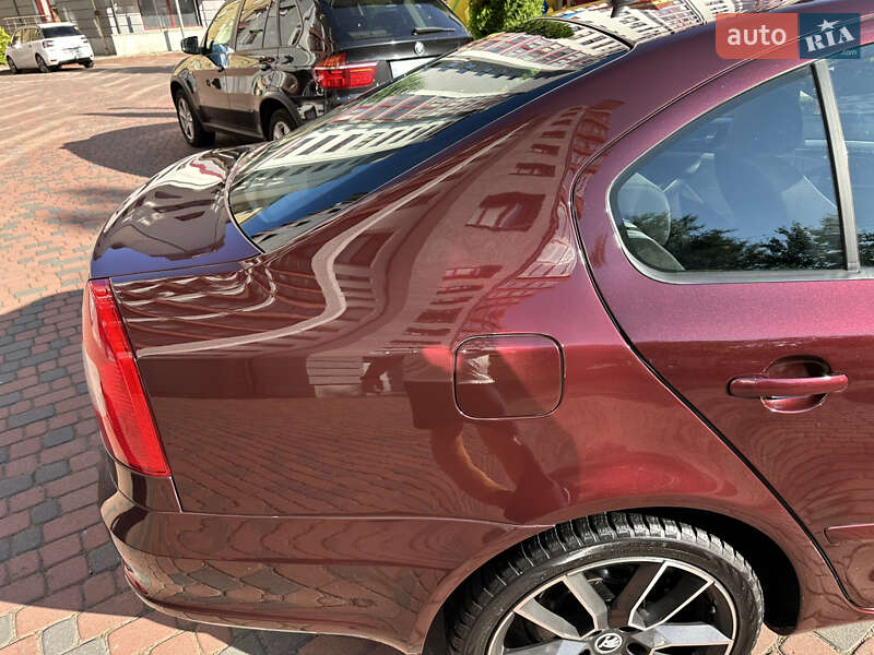 Лифтбек Skoda Octavia 2010 в Ивано-Франковске