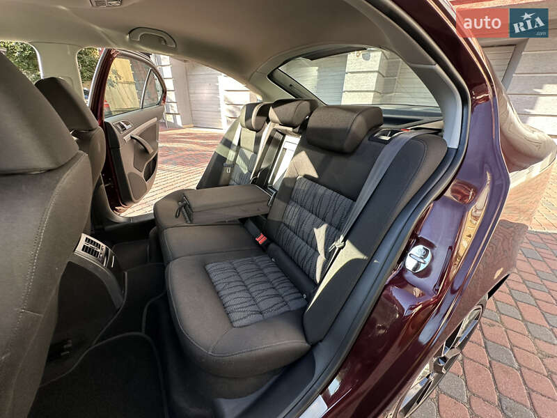 Лифтбек Skoda Octavia 2010 в Ивано-Франковске