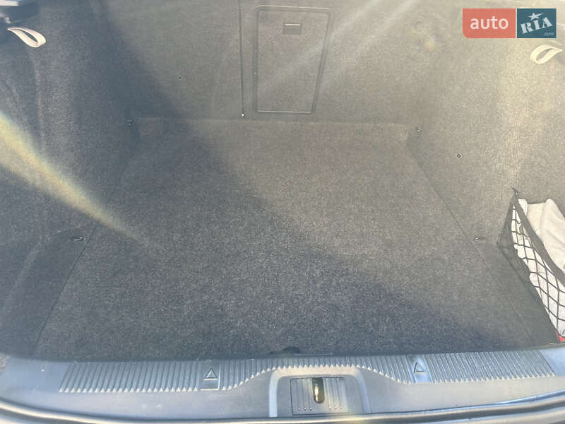Лифтбек Skoda Octavia 2010 в Ивано-Франковске