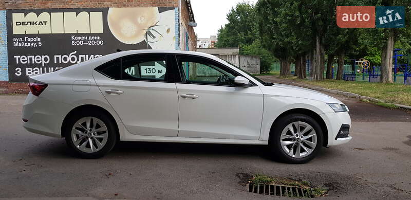 Ліфтбек Skoda Octavia 2021 в Черкасах