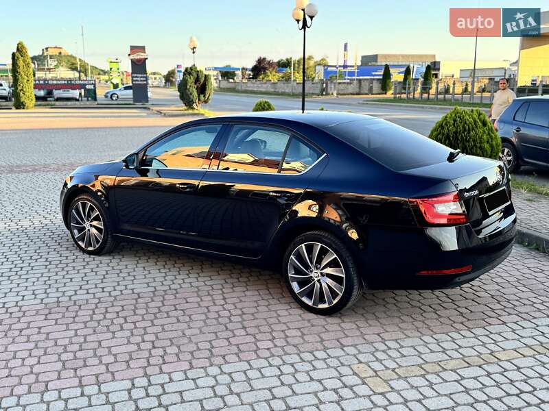 Лифтбек Skoda Octavia 2019 в Мукачево