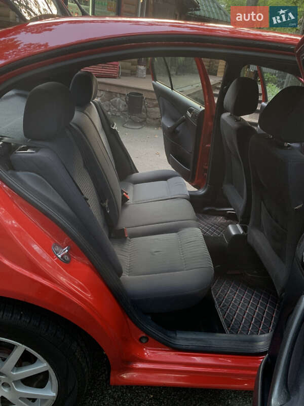 Лифтбек Skoda Octavia 2008 в Житомире