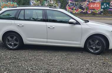 Универсал Skoda Octavia 2013 в 