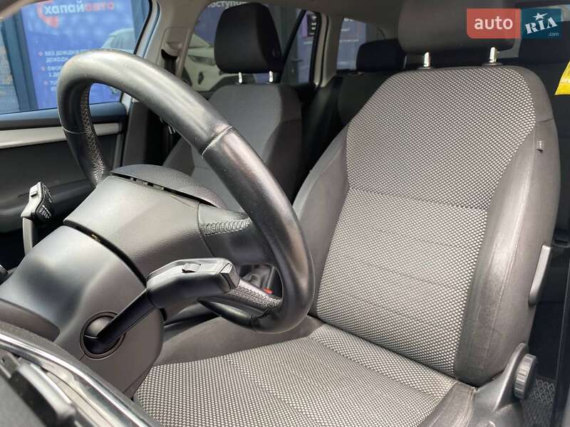Универсал Skoda Octavia 2015 в Виннице