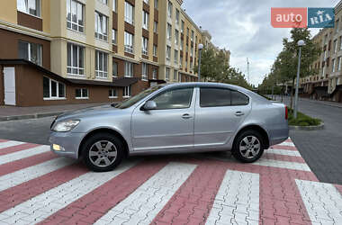 Лифтбек Skoda Octavia 2011 в 