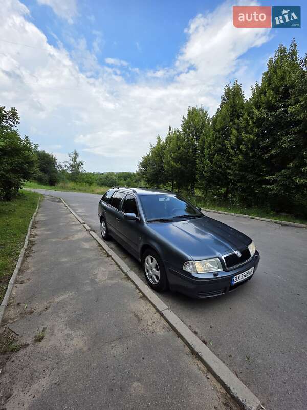 Универсал Skoda Octavia 2004 в Хмельницком