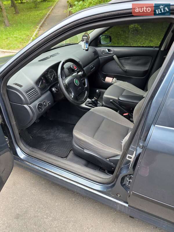 Универсал Skoda Octavia 2004 в Хмельницком