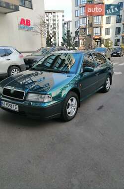 Лифтбек Skoda Octavia 1998 в Киеве