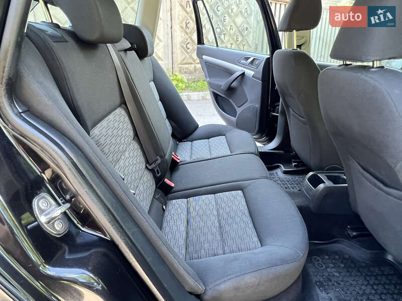 Универсал Skoda Octavia 2010 в Каменец-Подольском