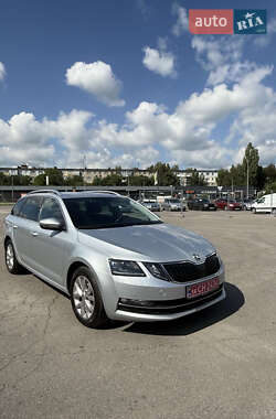 Универсал Skoda Octavia 2020 в Полтаве
