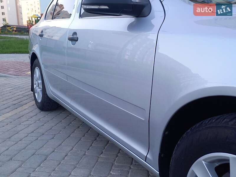 Лифтбек Skoda Octavia 2011 в Виннице
