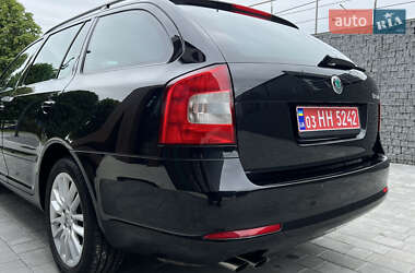 Универсал Skoda Octavia 2012 в 