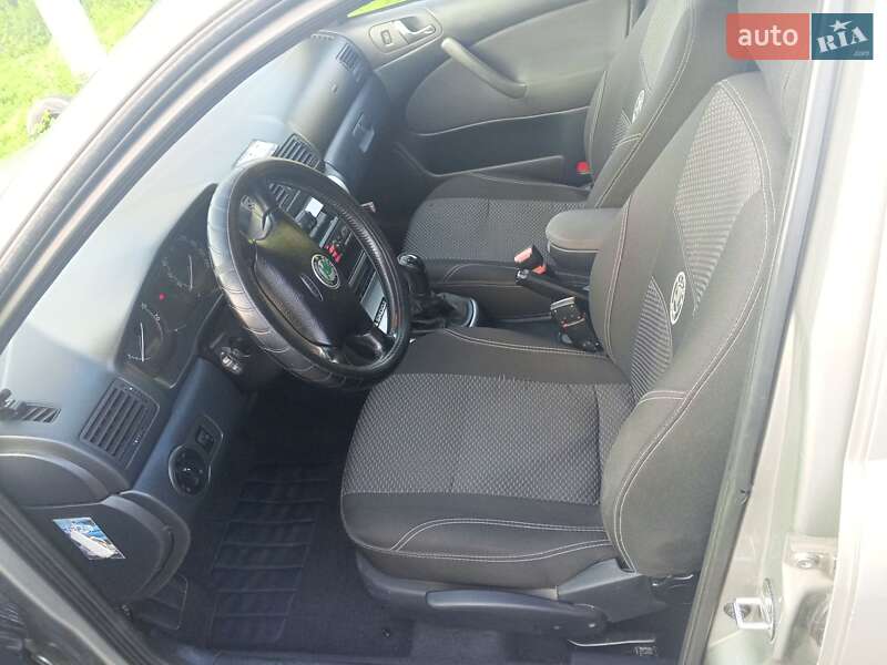 Універсал Skoda Octavia 2006 в Сквирі