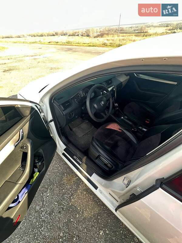 Лифтбек Skoda Octavia 2013 в Устиновке