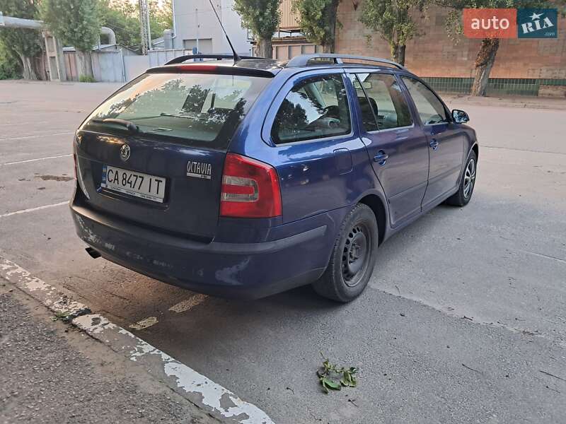 Універсал Skoda Octavia 2006 в Черкасах