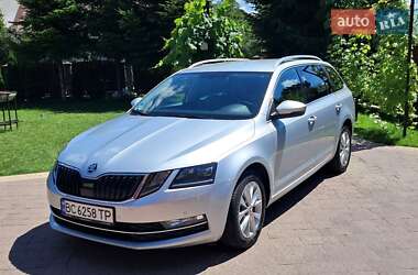 Универсал Skoda Octavia 2019 в Самборе