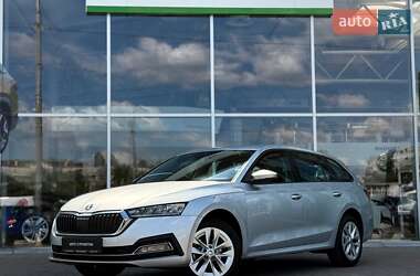 Универсал Skoda Octavia 2020 в Киеве