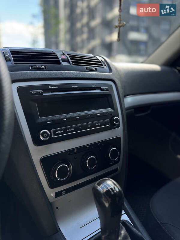 Лифтбек Skoda Octavia 2009 в Ивано-Франковске