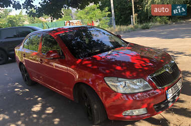 Лифтбек Skoda Octavia 2010 в 