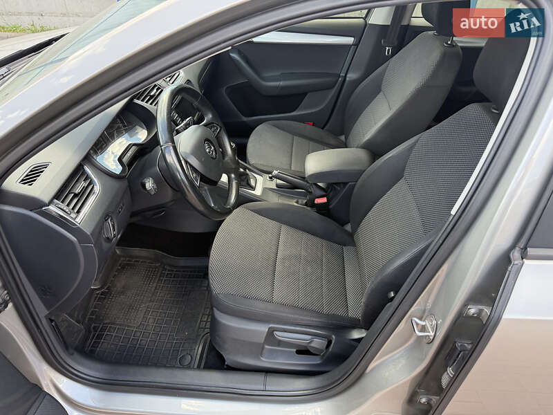 Універсал Skoda Octavia 2014 в Полтаві