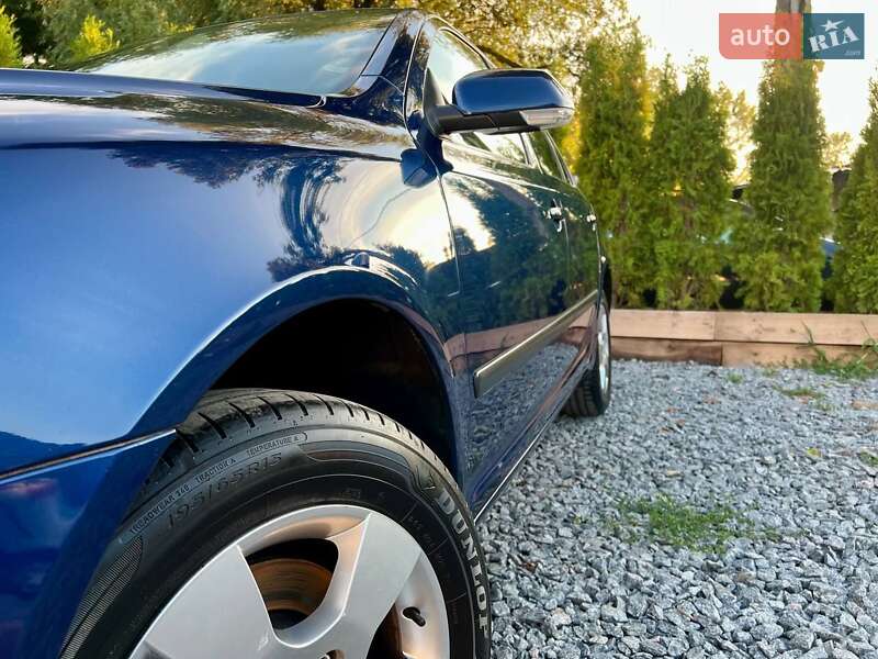 Лифтбек Skoda Octavia 2008 в Полтаве